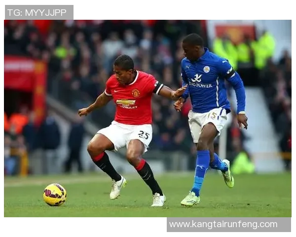 莱切斯特城与曼彻斯特城2018年精彩对决回顾与分析