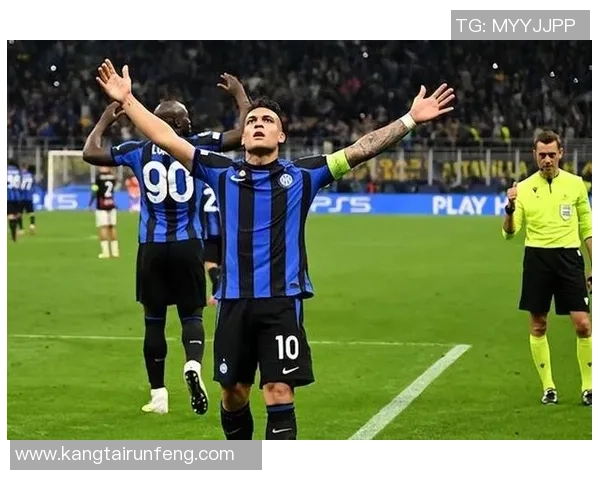 就任后首胜!佛罗伦萨主帅：成功对士气有协助，接下来将关闭集训